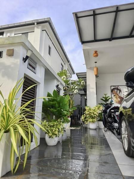 Terraced House for Sale in Eco Grandeur (Puncak Alam) - Hasniza - Exterior - PropertyGuru.com.my