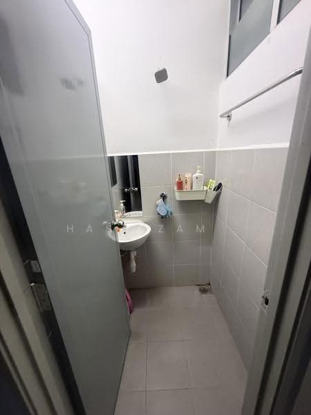 Cluster House for Sale in Seberang Perai (Penang) - Hasnizam . - Bathroom - PropertyGuru.com.my