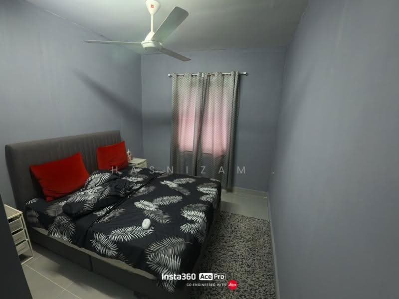 Cluster House for Sale in Seberang Perai (Penang) - Hasnizam . - Bedroom - PropertyGuru.com.my