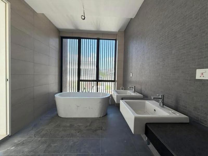 Rumah Berkembar untuk Dijual di Bemban (Melaka) - Elin Goh - PropertyGuru.com.my