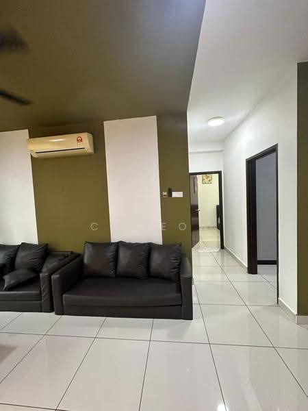 Kediaman Servis untuk Disewa di KSL Residence @ Daya - Ck Leow - Living Room - PropertyGuru.com.my