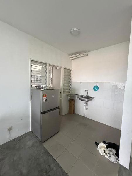 Apartment for Sale at De Cemara - YURI HUSAIN - Kitchen - PropertyGuru.com.my