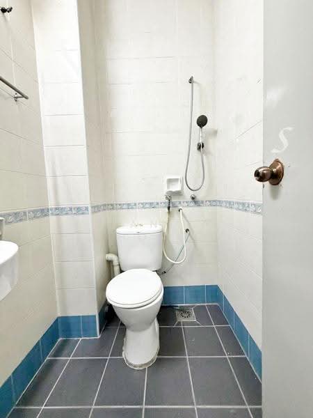 Rumah Teres 2-Tingkat untuk Dijual di Setia Impian (Setia Alam) - Stanley Hong - Bathroom - PropertyGuru.com.my