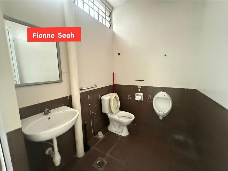 Shop for Rent in Bayan Lepas (Penang) - Fionne Seah - Bathroom - PropertyGuru.com.my