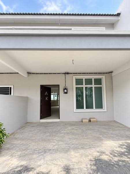 Rumah Teres untuk Dijual di Alor Gajah (Melaka) - Ramanan Kanan - Exterior - PropertyGuru.com.my