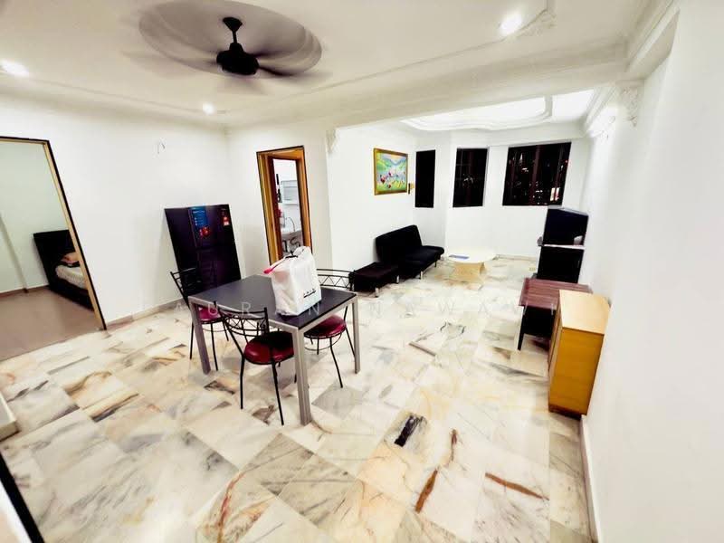 Kondominium untuk Dijual di Seri Mas Condominium - Fauran Nawawi - Living Room - PropertyGuru.com.my