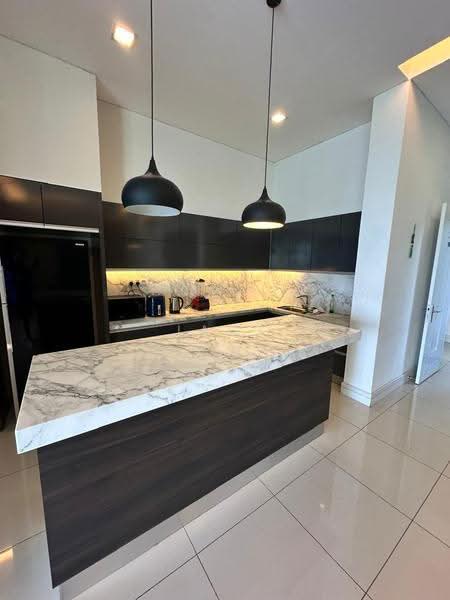 Condominium for Sale at 10 Island Resort - Jack Law - Kitchen - PropertyGuru.com.my