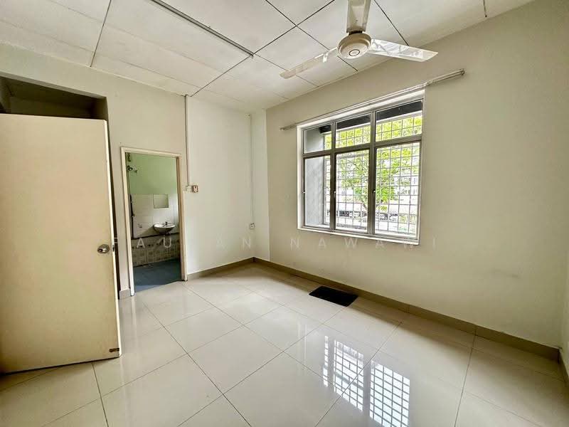 2-storey Terraced House for Sale in Petaling Jaya (Selangor) - Fauran Nawawi - PropertyGuru.com.my