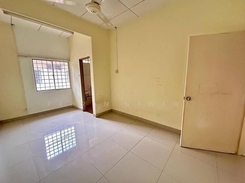 2-storey Terraced House for Sale in Petaling Jaya (Selangor) - Fauran Nawawi - PropertyGuru.com.my