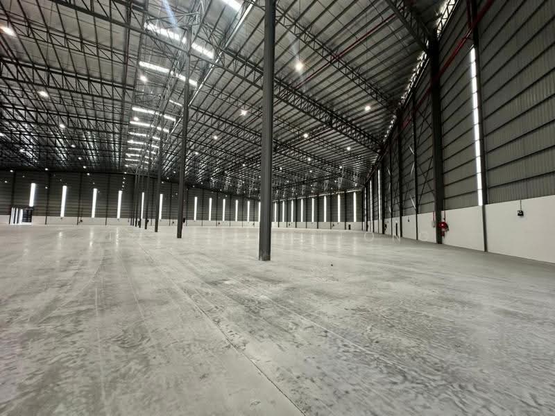 Warehouse for Rent in Kota Kemuning (Shah Alam) - Topman Cheong - Interior - PropertyGuru.com.my