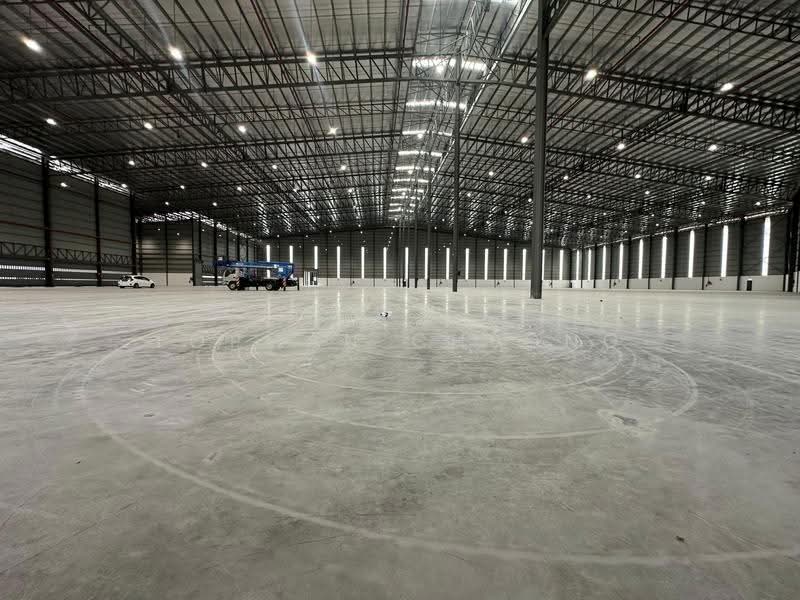 Warehouse for Rent in Kota Kemuning (Shah Alam) - Topman Cheong - Interior - PropertyGuru.com.my