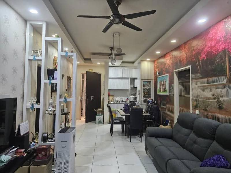 Service Residence for Sale at Sky Oasis Residence (Pangsapuri Oasis 1) - Melinda Ee - Living Room - PropertyGuru.com.my