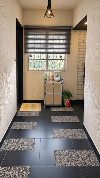 2-storey Terraced House for Sale in SS3 (Petaling Jaya) - BILYA ARIFF - Entrance - PropertyGuru.com.my
