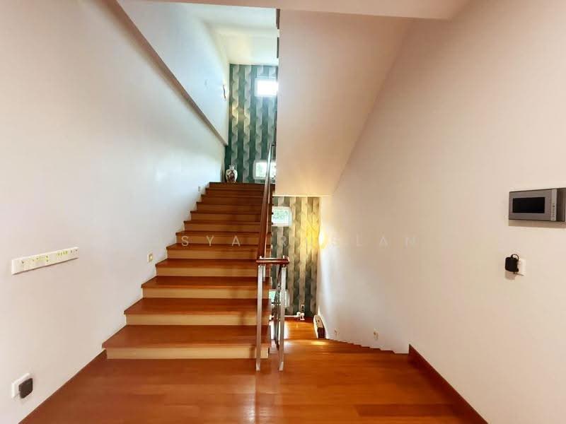 Bungalow House for Sale in Equine Business Park (Seri Kembangan) - Tasya Ruslan - PropertyGuru.com.my