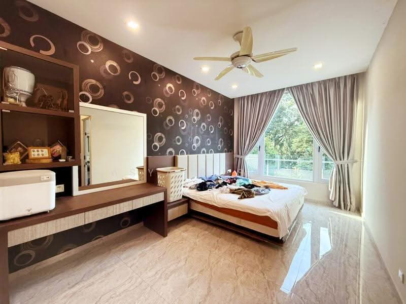 Bungalow House for Sale in Equine Business Park (Seri Kembangan) - Tasya Ruslan - PropertyGuru.com.my