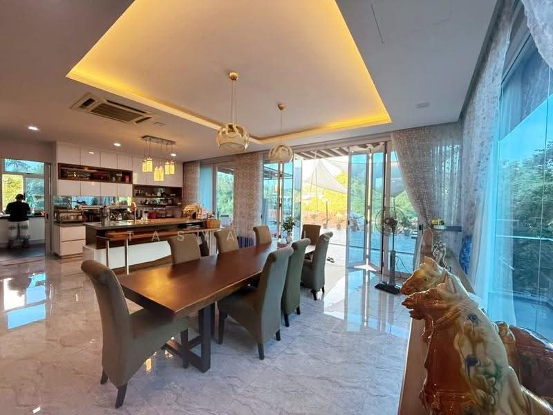 Bungalow House for Sale in Equine Business Park (Seri Kembangan) - Tasya Ruslan - PropertyGuru.com.my