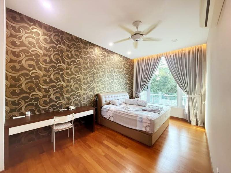 Bungalow House for Sale in Equine Business Park (Seri Kembangan) - Tasya Ruslan - PropertyGuru.com.my