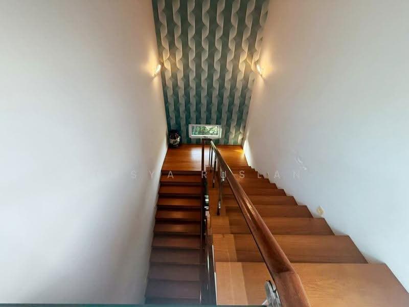 Bungalow House for Sale in Equine Business Park (Seri Kembangan) - Tasya Ruslan - PropertyGuru.com.my