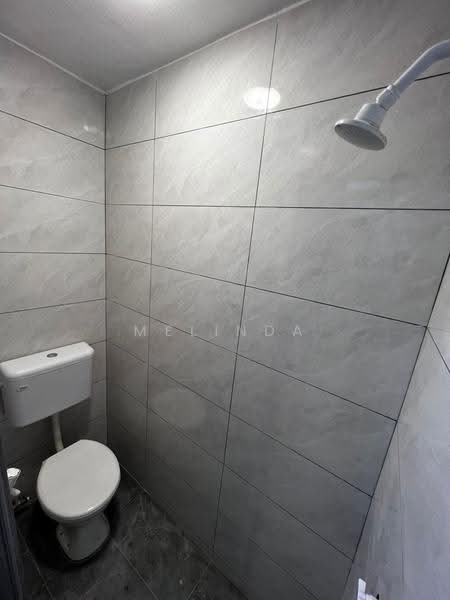 Rumah Flat untuk Dijual di Flat Taman Perling - Melinda Ee - Bathroom - PropertyGuru.com.my