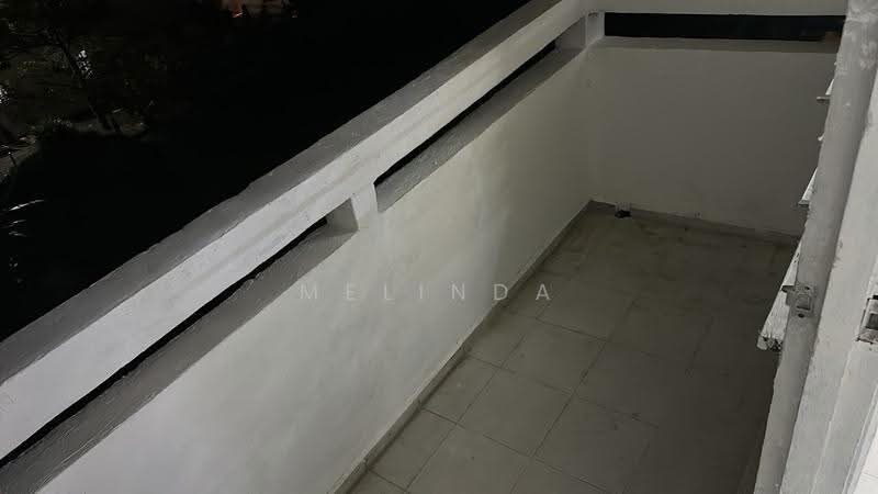 Rumah Flat untuk Dijual di Flat Taman Perling - Melinda Ee - Balcony - PropertyGuru.com.my