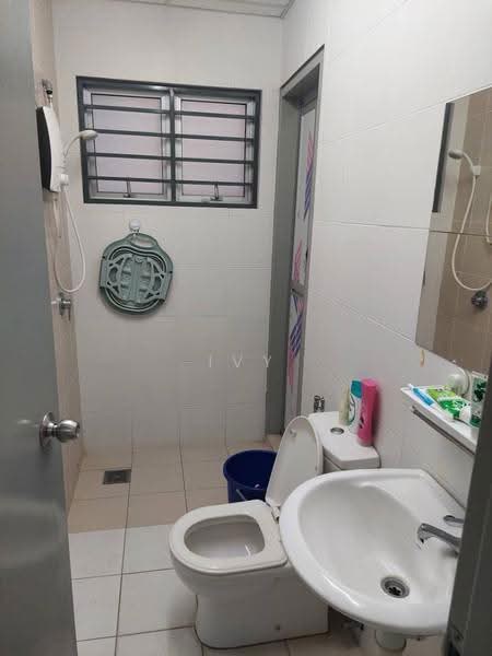 Condominium for Rent at The Wharf Residence - Ivy Chong - Bathroom - PropertyGuru.com.my
