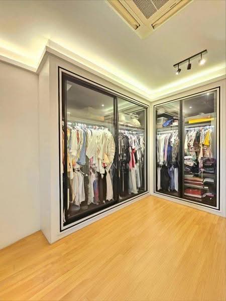 Rumah Berkembar untuk Dijual di Taman Molek (Johor Bahru) - Finn Aw - PropertyGuru.com.my