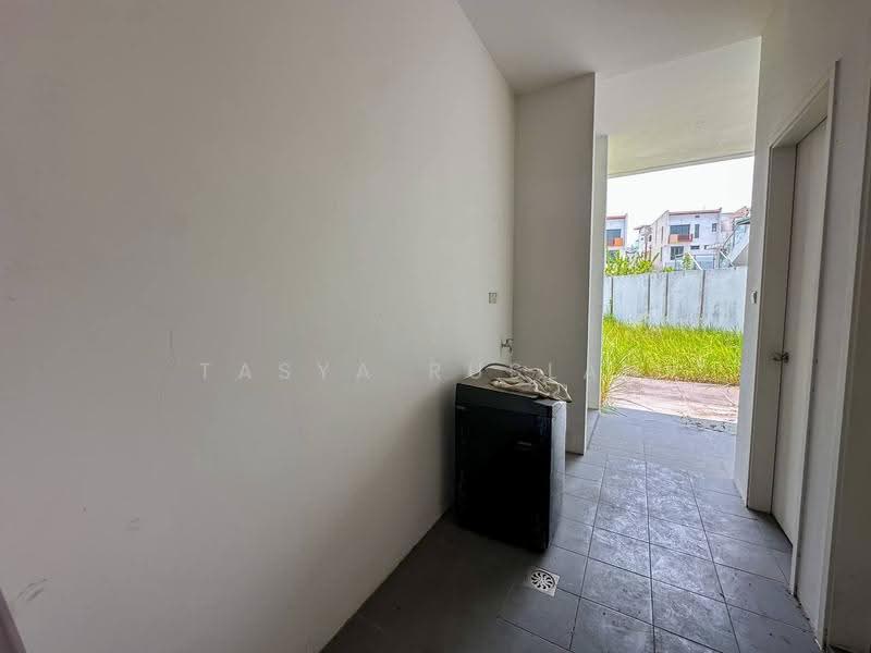 Rumah Berkembar untuk Dijual di Taman Bukit Palma (Kajang) - Tasya Ruslan - PropertyGuru.com.my