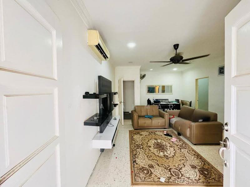 Apartment for Sale at Sri Kayangan (Casa Desira) - Riza Ahmad - Living Room - PropertyGuru.com.my