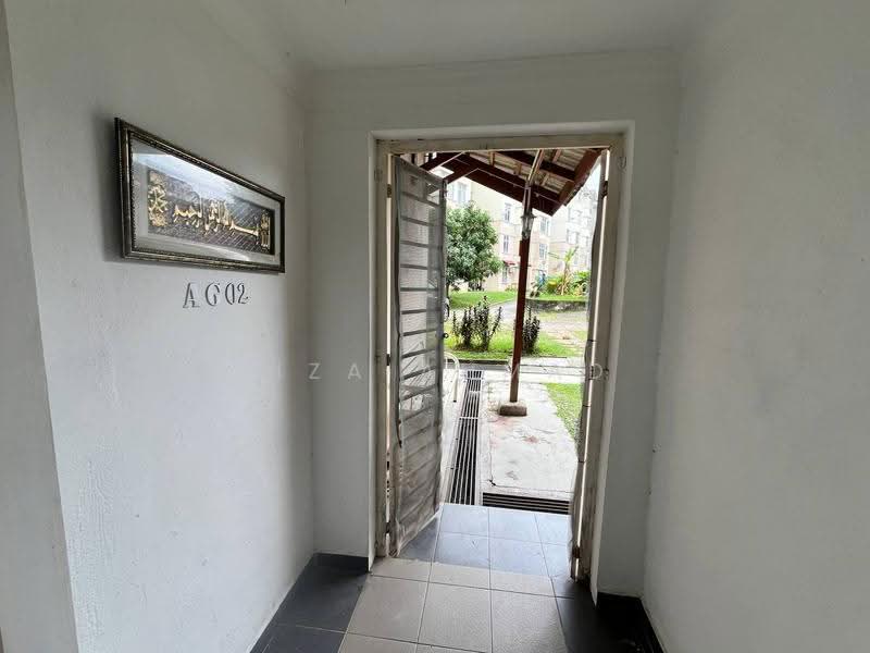 Apartment for Sale at Sri Kayangan (Casa Desira) - Riza Ahmad - Entrance - PropertyGuru.com.my