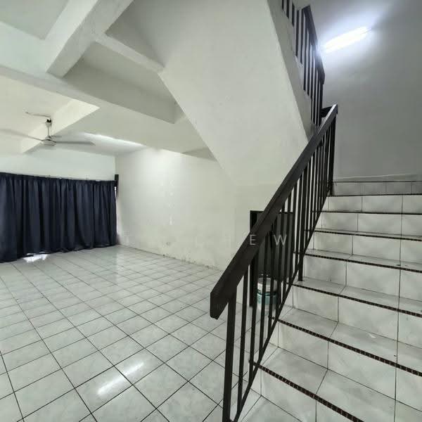 Rumah Teres 2-Tingkat untuk Disewa di Taman Bayu Perdana (Klang) - TY Chew - PropertyGuru.com.my