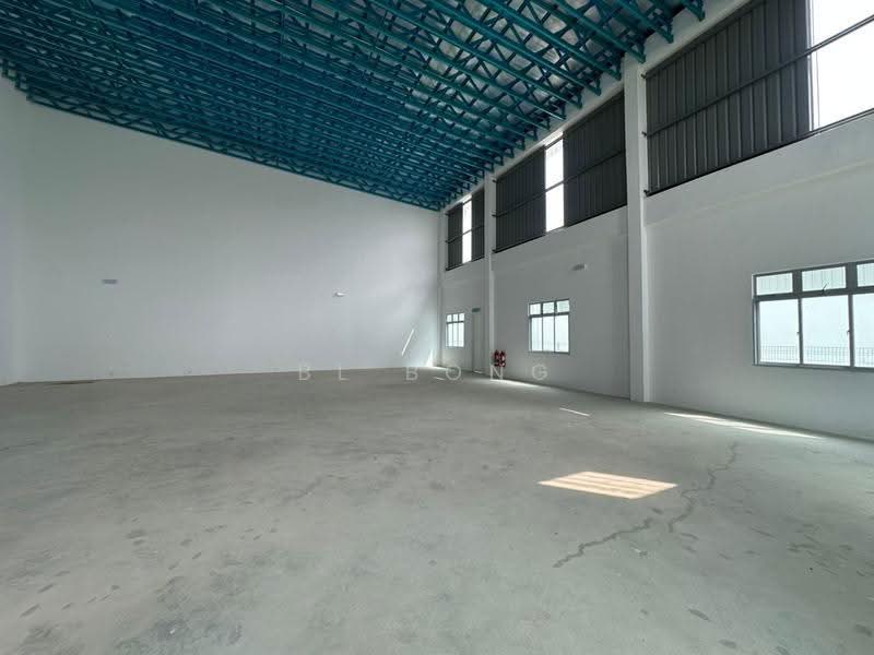 Warehouse for Rent in Kawasan Perindustrian Ayer Keroh (Ayer Keroh) - BL Bong - Interior - PropertyGuru.com.my