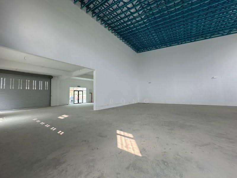 Warehouse for Rent in Kawasan Perindustrian Ayer Keroh (Ayer Keroh) - BL Bong - Interior - PropertyGuru.com.my