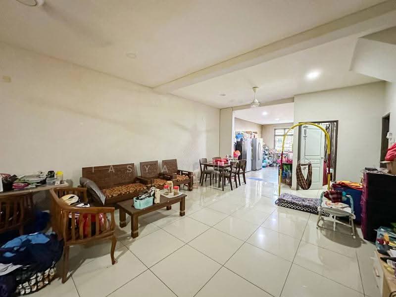 2-storey Terraced House for Sale in Pajam (Pajam) - Tasya Ruslan - PropertyGuru.com.my