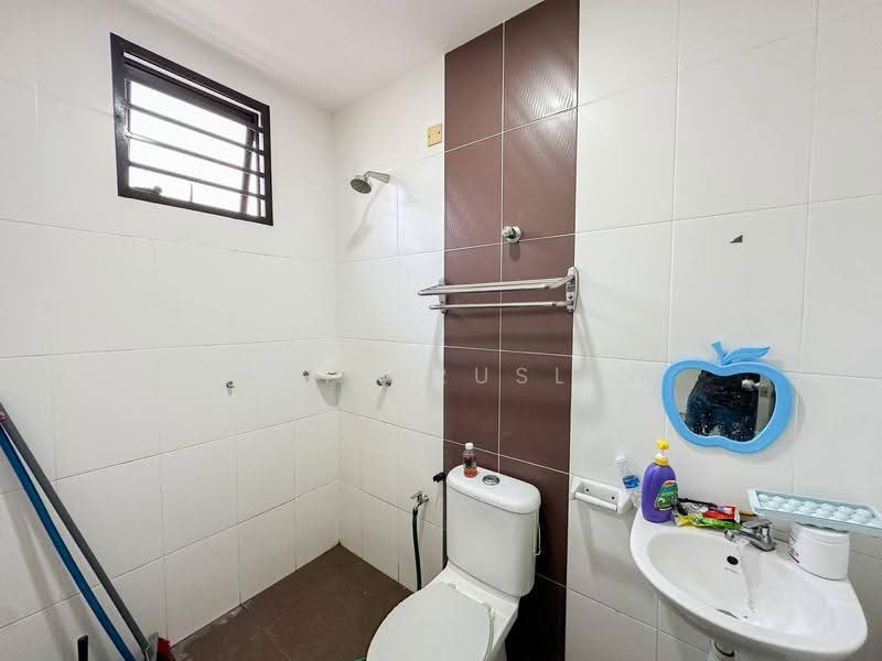 2-storey Terraced House for Sale in Pajam (Pajam) - Tasya Ruslan - PropertyGuru.com.my