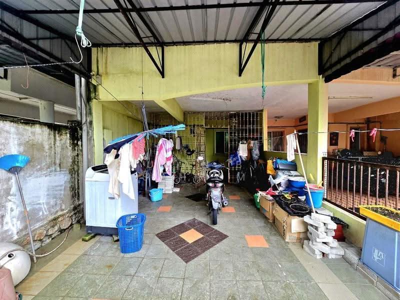 3-storey Terraced House for Sale in Selayang (Selangor) - Fauzan bin Sahrom - Exterior - PropertyGuru.com.my