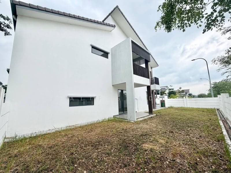 Rumah Teres 2-Tingkat untuk Dijual di Kajang (Selangor) - Alif Saad - PropertyGuru.com.my