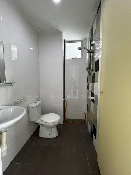Pangsapuri untuk Dijual di The Pulse Condominium - Welson Teh - Bathroom - PropertyGuru.com.my