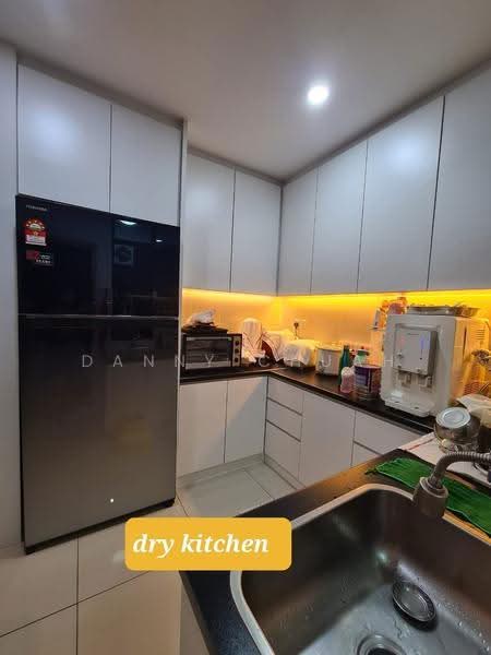Kondominium untuk Dijual di One Damansara - Danny Chuah - Kitchen - PropertyGuru.com.my
