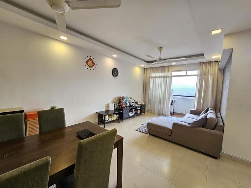 Condominium for Sale at Semarak @ Taman Raintree - Jack Yap - Living Room - PropertyGuru.com.my