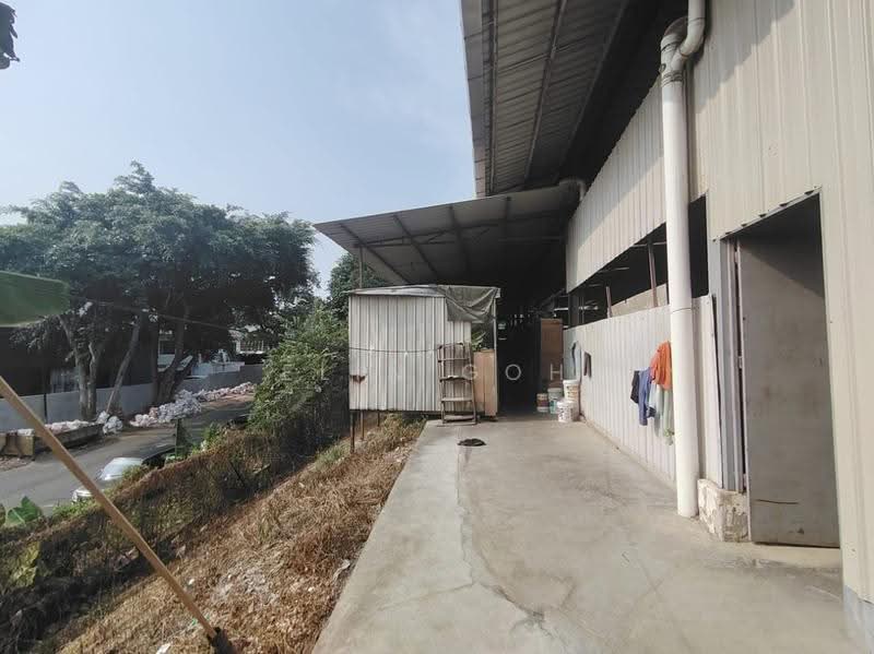 Factory for Rent in Kawasan Perindustrian Bukit Rambai (Bukit Rambai) - Elin Goh - Exterior - PropertyGuru.com.my