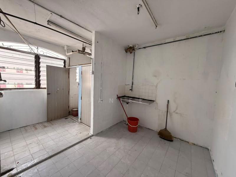 Rumah Flat untuk Dijual di Taman Melor - Daniel Yong - Interior - PropertyGuru.com.my