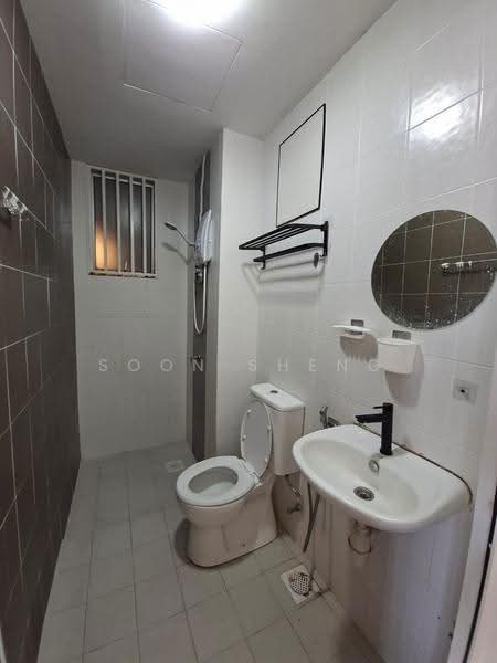 Condominium for Sale at Simfoni 1 - Soon Sheng Law - Bathroom - PropertyGuru.com.my
