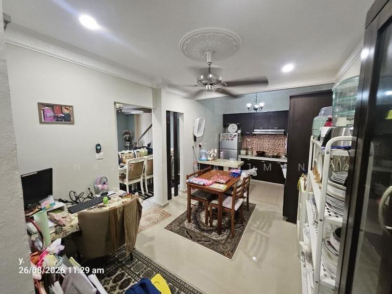 Cluster House for Sale in Bandar Tasik Puteri (Rawang) - Nazrin Hakimin - Kitchen - PropertyGuru.com.my
