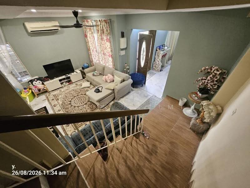 Cluster House for Sale in Bandar Tasik Puteri (Rawang) - Nazrin Hakimin - Living Room - PropertyGuru.com.my