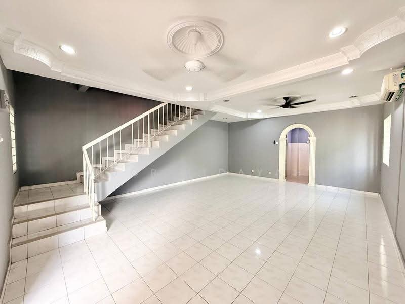 Terraced House for Sale in Taman Semenyih Mewah (Semenyih) - Noor Hidayah Mohamad Noor - Living Room - PropertyGuru.com.my