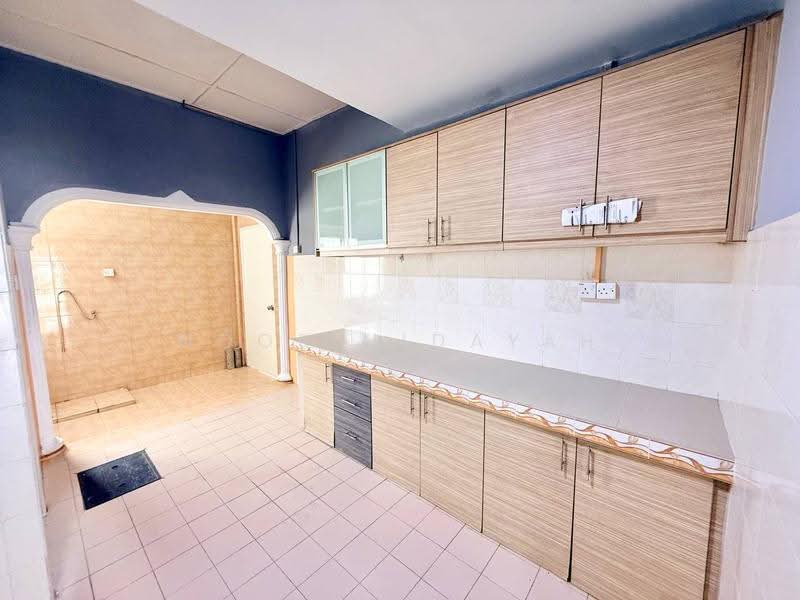 Terraced House for Sale in Taman Semenyih Mewah (Semenyih) - Noor Hidayah Mohamad Noor - Kitchen - PropertyGuru.com.my
