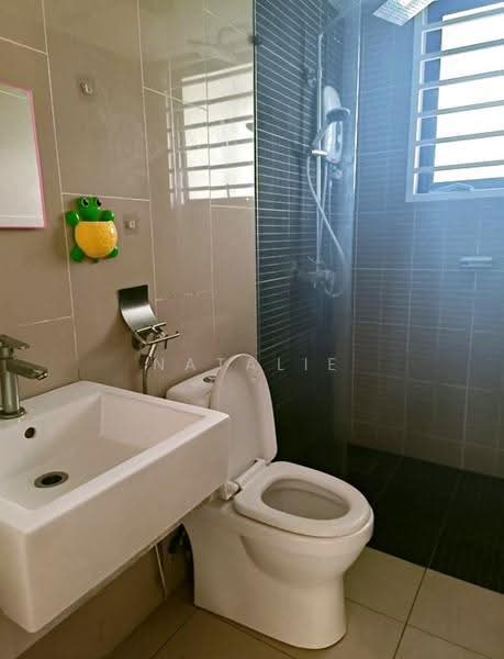 Kondominium untuk Disewa di Tamara - Natalie Loke - Bathroom - PropertyGuru.com.my