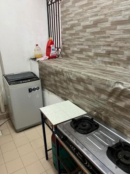 Condominium for Sale at Sri Pelangi Condominiums - Valerie Ng - Kitchen - PropertyGuru.com.my