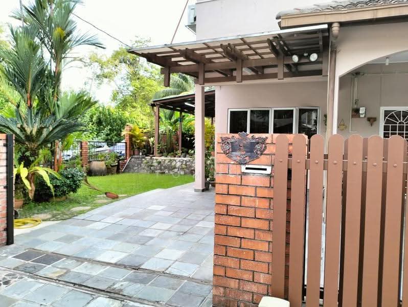 2-storey Terraced House for Sale in Sungai Long (Bandar Sungai Long) - TOMMY CHIENG - Exterior - PropertyGuru.com.my