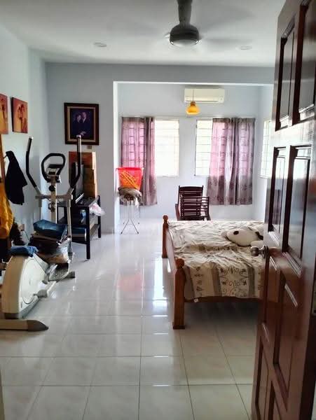2-storey Terraced House for Sale in Sungai Long (Bandar Sungai Long) - TOMMY CHIENG - Bedroom - PropertyGuru.com.my